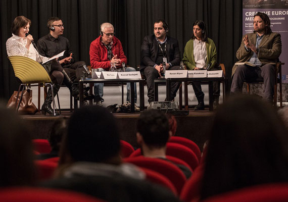 Praga ospita un dibattito sui rischi del fare documentari e giornalismo