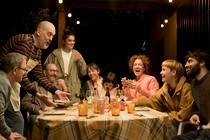 Álex Montoya making the film adaptation of Paco Roca’s comic La casa