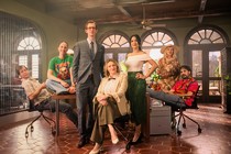 Production for Swiss series Unsere kleine Botschaft under way