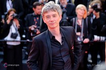 Swann Arlaud toplining Emmanuel Marre's Notre salut