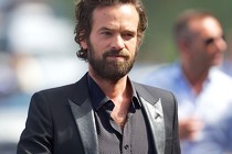 Romain Duris hooks up with Pascal Chaumeuil again for Un petit boulot